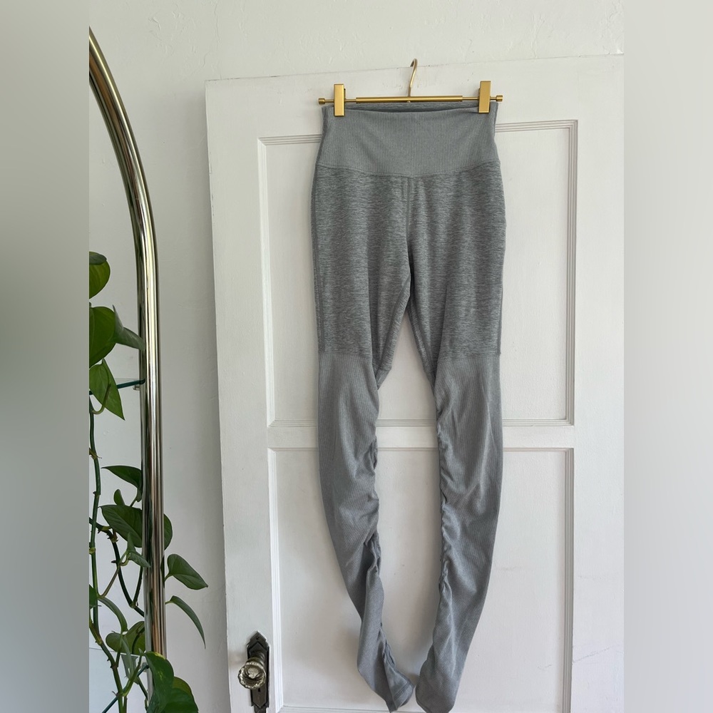 Alo yoga airbrush goddess legging